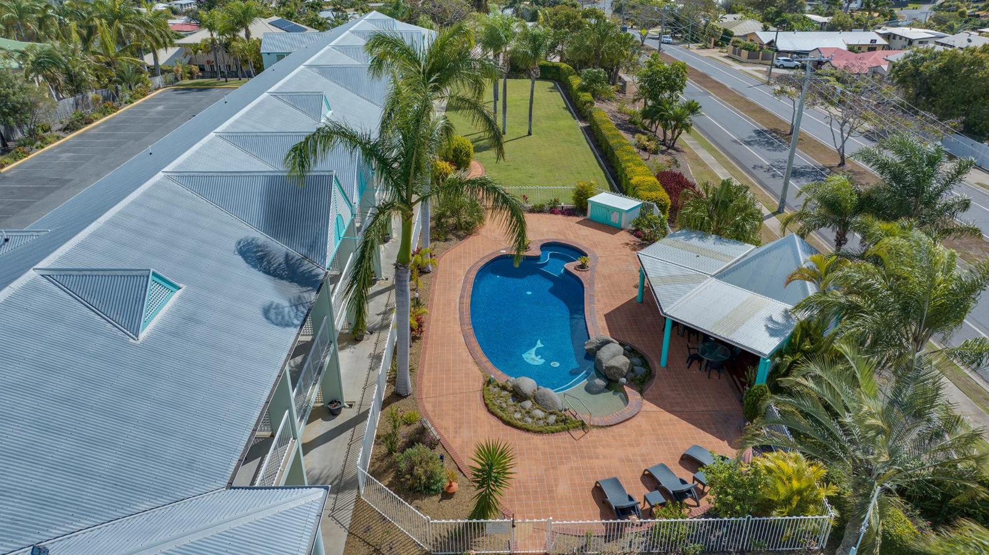 Reef Adventureland Motor Inn Tannum Sands Dış mekan fotoğraf